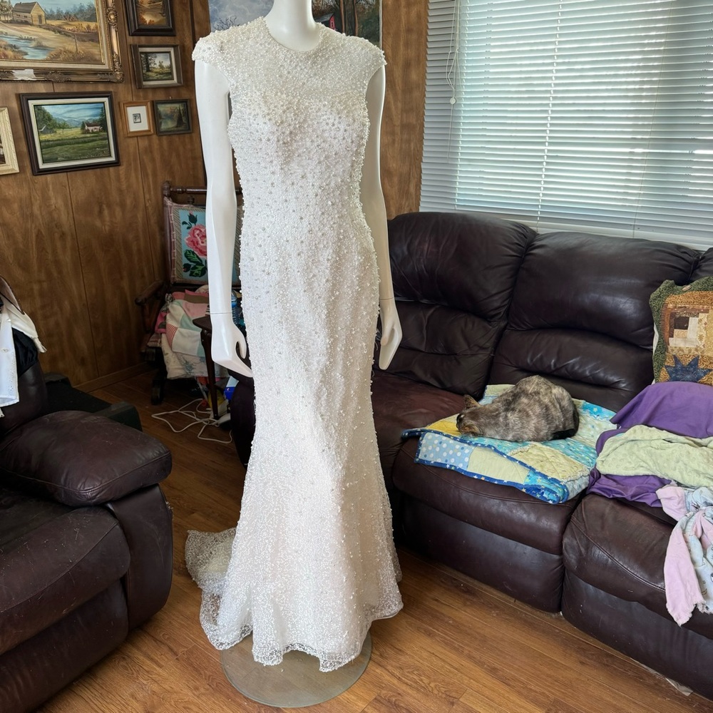 Val Stefani Couture Wedding Dress